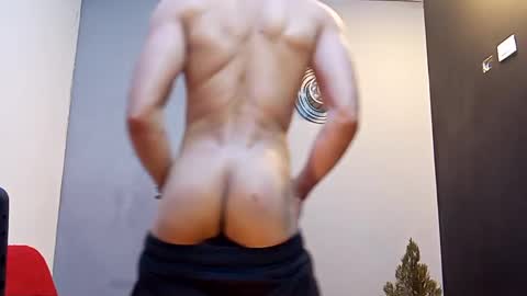 Snapshot of jhonny_thes28 chatting on October 7, 12:08 am jhonny_thes28 online show from October 7, 12:08 am