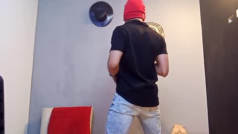 Snapshot of jhonny_thes28 chatting on October 10, 2:43 am jhonny_thes28 online show from October 10, 2:43 am