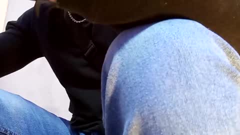 Snapshot of jhonny_thes28 chatting on October 19, 8:20 pm jhonny_thes28 online show from October 19, 8:20 pm