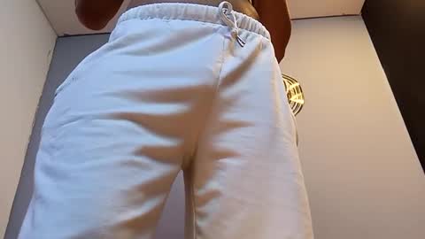 Snapshot of jhonny_thes28 chatting on October 22, 6:51 pm jhonny_thes28 online show from October 22, 6:51 pm