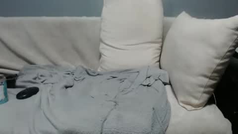 jhonnyboyx online show from December 15, 5:02 am