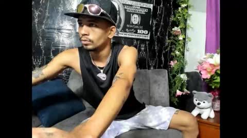 jhonson821 online show from November 18, 8:41 am