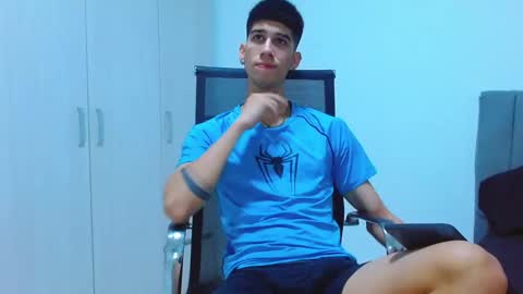 Snapshot of jhony_sex3 chatting on September 24, 4:38 am jhony_sex3 online show from September 24, 4:38 am