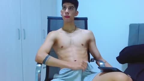 Snapshot of jhony_sex3 chatting on September 26, 6:28 am jhony_sex3 online show from September 26, 6:28 am