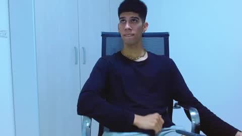 Snapshot of jhony_sex3 chatting on September 27, 2:38 am jhony_sex3 online show from September 27, 2:38 am