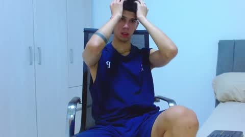 Snapshot of jhony_sex3 chatting on October 7, 4:09 am jhony_sex3 online show from October 7, 4:09 am