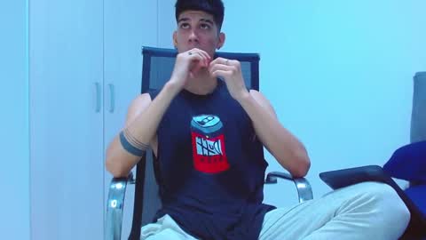 Snapshot of jhony_sex3 chatting on November 1, 2:46 am jhony_sex3 online show from November 1, 2:46 am