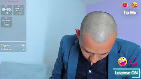 Snapshot of jhonyalzate chatting on December 22, 10:49 am Jhony Alzate online show from December 22, 10:49 am