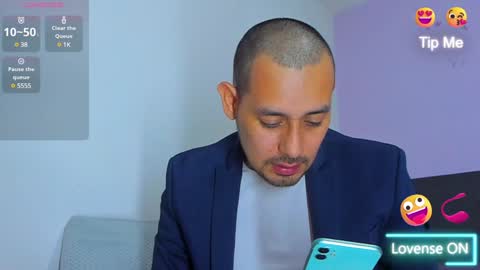 Snapshot of jhonyalzate chatting on December 28, 11:52 am Jhony Alzate online show from December 28, 11:52 am