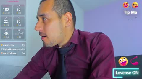 Snapshot of jhonyalzate chatting on January 11, 1:48 am Jhony Alzate online show from January 11, 1:48 am