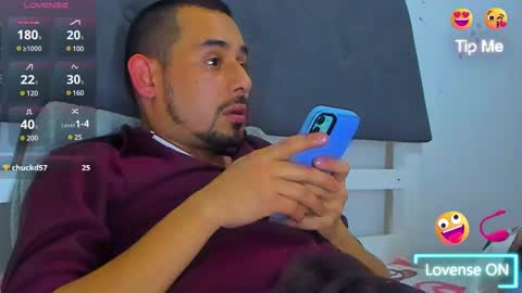 Snapshot of jhonyalzate chatting on March 1, 3:21 am Jhony Alzate online show from March 1, 3:21 am