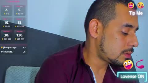 Snapshot of jhonyalzate chatting on March 1, 6:24 am Jhony Alzate online show from March 1, 6:24 am