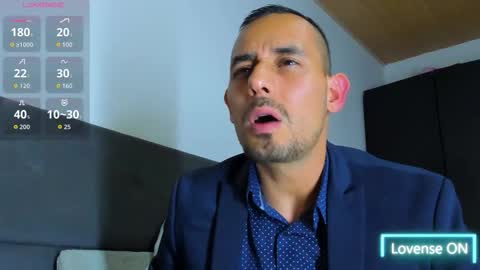 Snapshot of jhonyalzate chatting on November 13, 3:05 am Jhony Alzate online show from November 13, 3:05 am