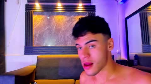 jhostin_1 online show from November 21, 8:51 pm