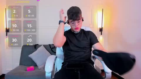 jhoumod_21 online show from September 19, 10:38 am