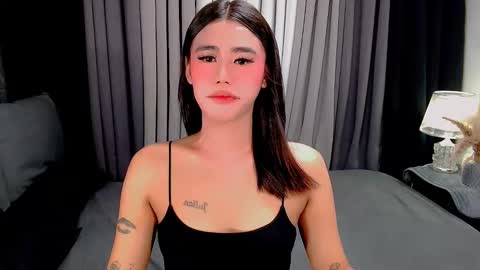 julie online show from November 17, 4:40 am