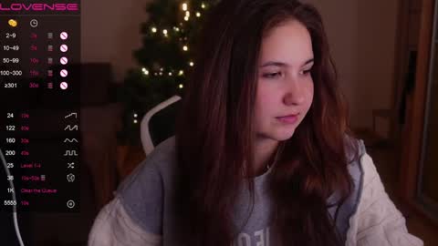 jia_lisaa online show from December 3, 5:45 pm