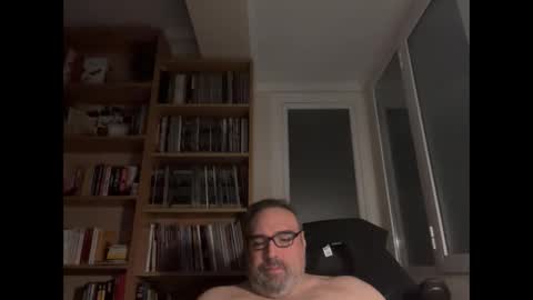 Snapshot of jim_dick chatting on December 25, 12:37 am Jim Dick online show from December 25, 12:37 am