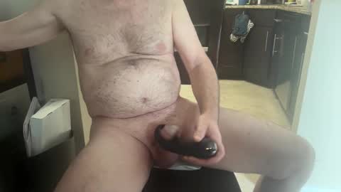 Snapshot of jimbasil chatting on January 10, 2:34 pm Jimbasil online show from January 10, 2:34 pm