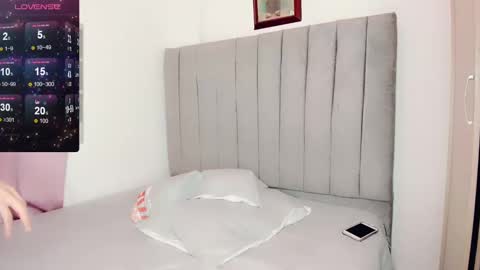 jimenna online show from January 5, 4:27 pm