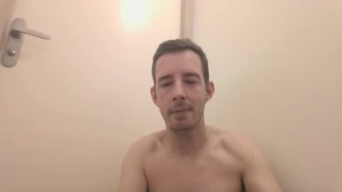 Snapshot of jin16000 chatting on November 6, 5:47 pm jin16000 online show from November 6, 5:47 pm