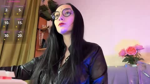 Jinhee Noir online show from December 1, 10:42 am