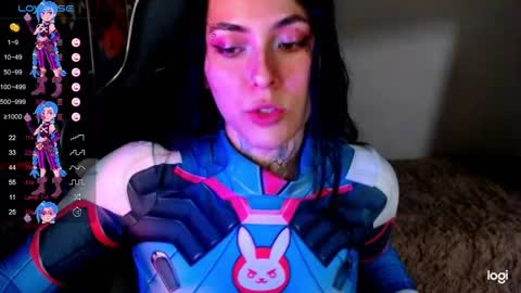 Snapshot of jinx_25 chatting on January 11, 10:51 pm Jinx online show from January 11, 10:51 pm