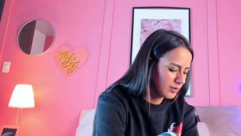 Snapshot of jinx_dh chatting on February 3, 11:58 pm Jinx online show from February 3, 11:58 pm