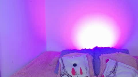 Snapshot of jinx_dh chatting on February 22, 11:03 pm Jinx online show from February 22, 11:03 pm