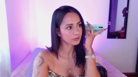 Snapshot of jinx_dh chatting on November 16, 1:49 pm Jinx online show from November 16, 1:49 pm