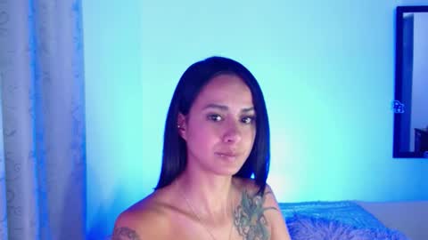 Snapshot of jinx_dh chatting on November 17, 1:55 am Jinx online show from November 17, 1:55 am