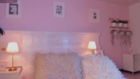 Snapshot of jinx_dh chatting on December 4, 2:48 pm Jinx online show from December 4, 2:48 pm