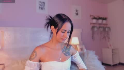 Snapshot of jinx_dh chatting on December 5, 2:47 pm Jinx online show from December 5, 2:47 pm