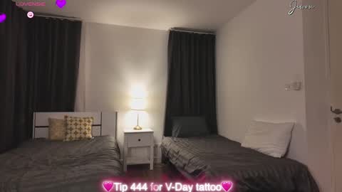 Jiwon online show from February 16, 3:16 pm