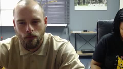 JamesJan van Rebel online show from December 4, 6:33 am