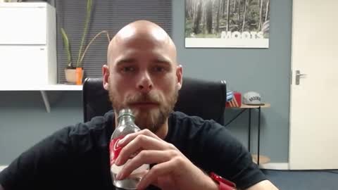 JamesJan van Rebel online show from December 16, 5:00 pm