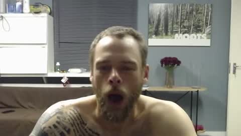 JamesJan van Rebel online show from November 14, 2:21 am