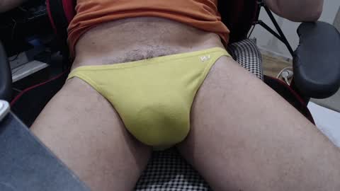 Snapshot of jlouis759 chatting on December 21, 12:59 pm jlouis759 online show from December 21, 12:59 pm