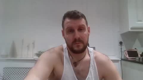 jmakk99 online show from December 6, 10:41 pm