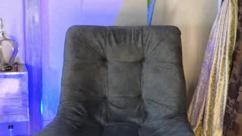 Snapshot of joan_saenz chatting on November 4, 6:40 pm JOAN SAENZ online show from November 4, 6:40 pm