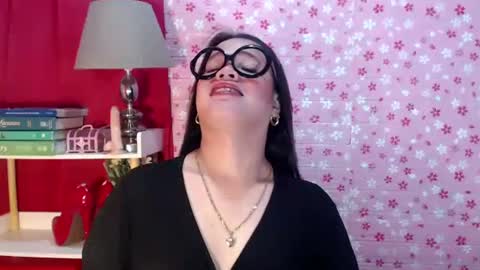 Joana online show from October 24, 7:10 pm