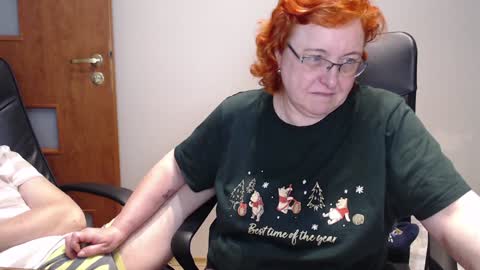 Joanna and Greg online show from December 29, 11:40 am