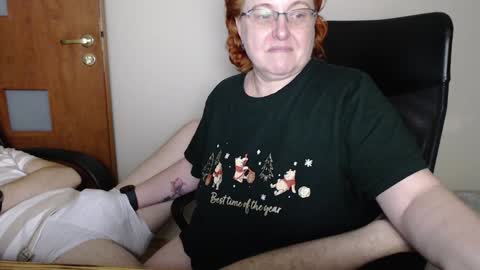 Joanna and Greg online show from December 30, 3:57 pm