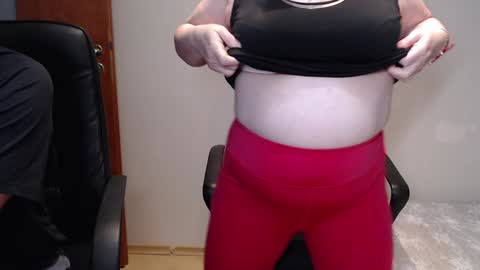 Joanna and Greg online show from January 21, 1:43 pm