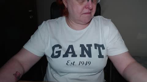 Joanna and Greg online show from March 4, 8:02 am