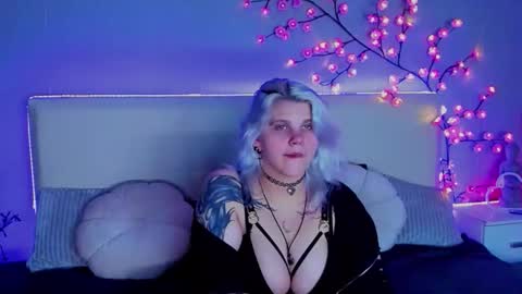 Joann online show from September 10, 10:10 pm