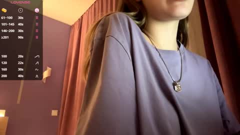 Snapshot of jodyallenson chatting on October 3, 11:51 am Lina online show from October 3, 11:51 am