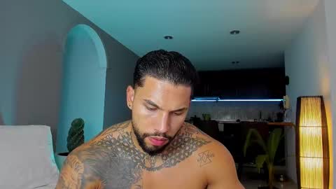 joe_esthetic online show from February 20, 3:01 am