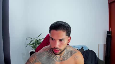 joe_esthetic online show from October 28, 10:23 pm