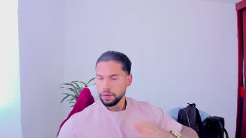 joe_esthetic online show from November 17, 2:01 pm